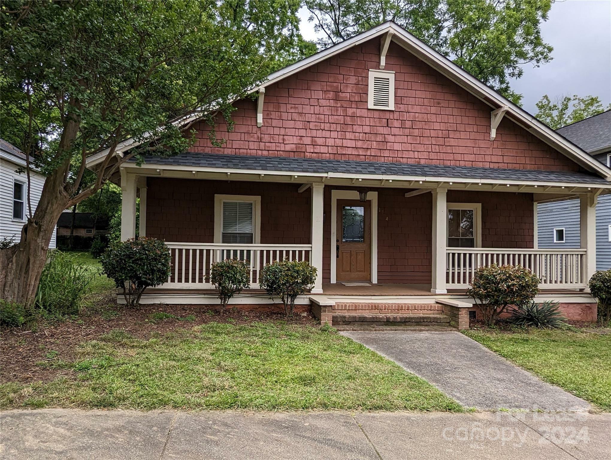 Property Photo:  1704 Harrill Street  NC 28205 