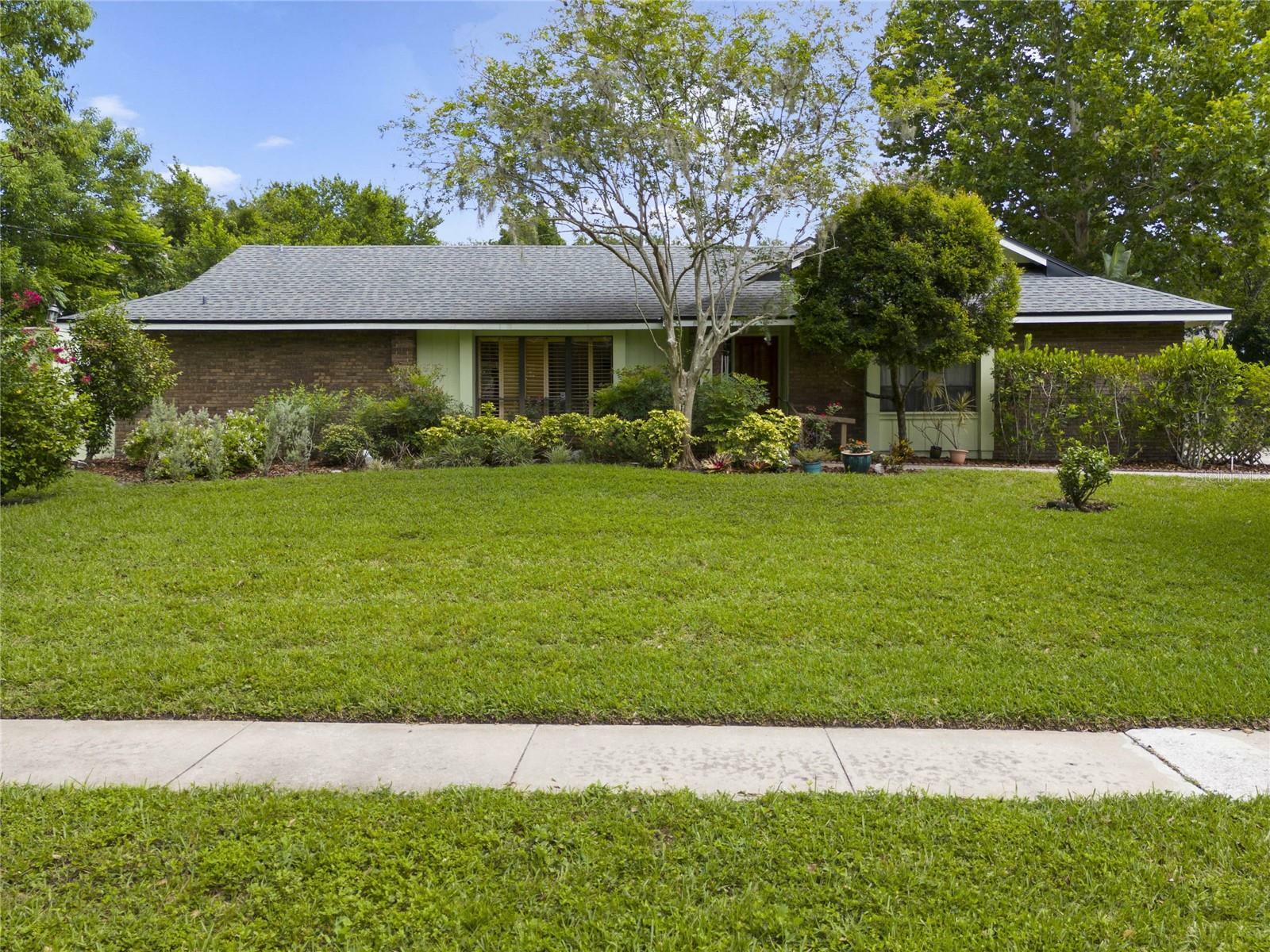 Property Photo:  1875 E Adams Drive  FL 32751 