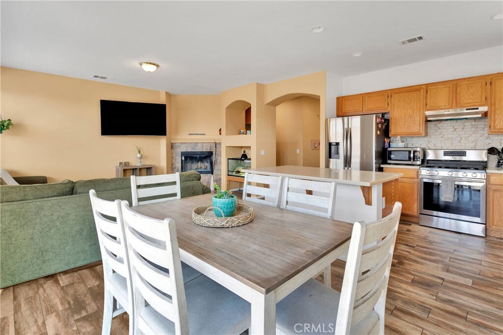 Property Photo: 10246 Maricopa Road CA 92392