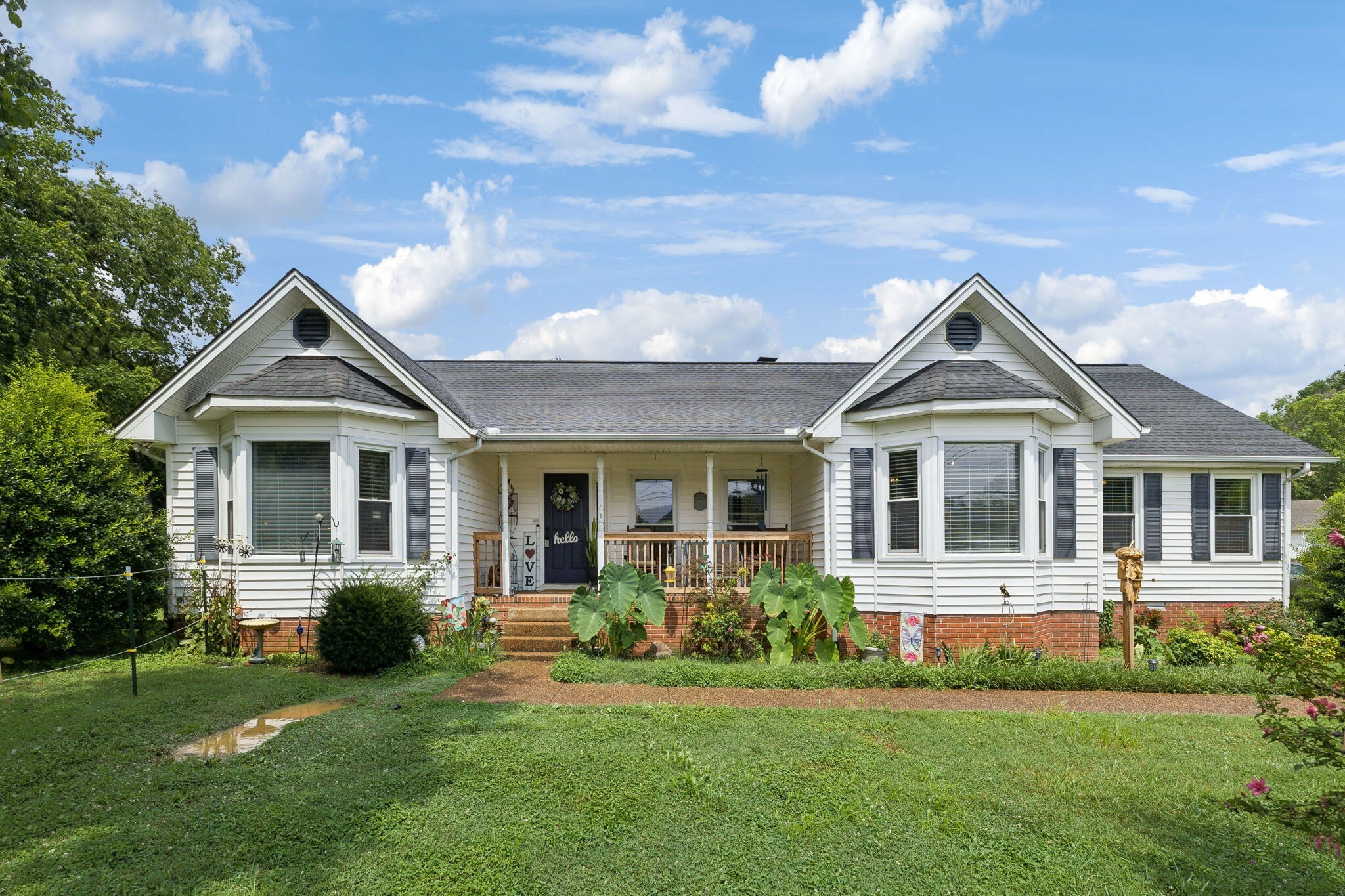 Property Photo:  1804 Latimer Ln  TN 37075 