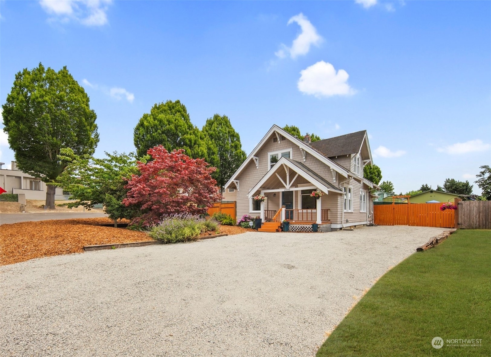 Property Photo: 2030 E Division Lane WA 98404