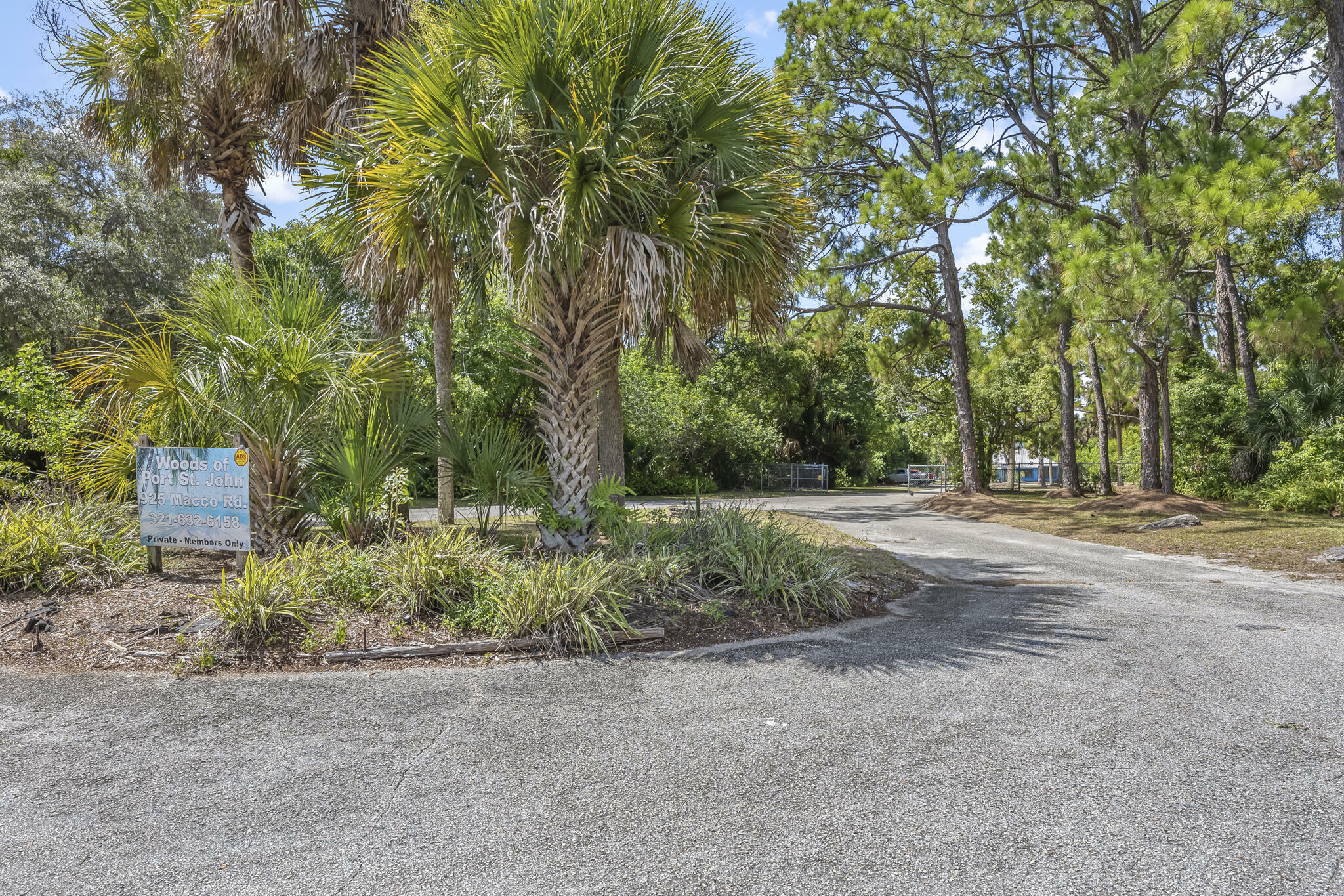 Property Photo:  925 Macco Road  FL 32927 