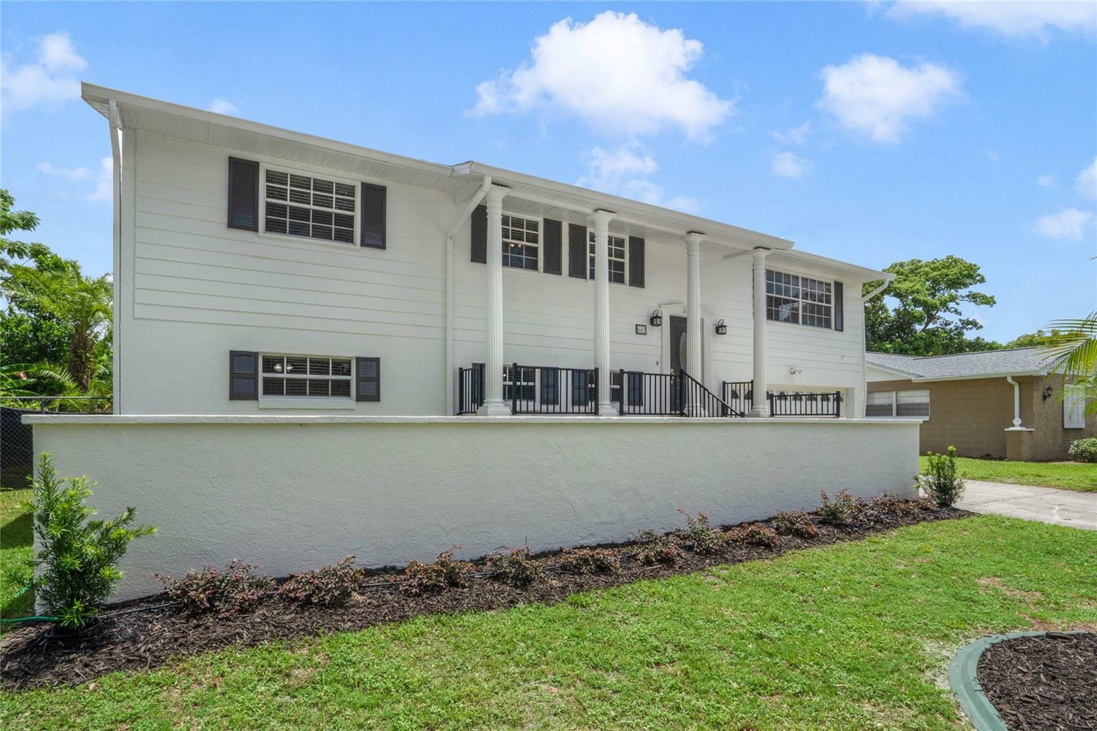 Property Photo:  643 Lemonwood Court  FL 32714 