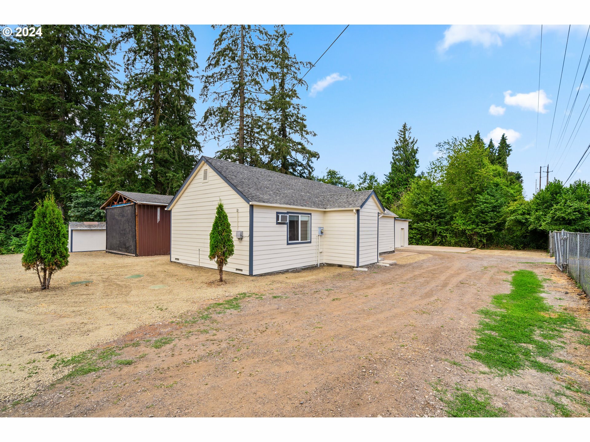 Property Photo:  3403 NW 209th St  WA 98642 