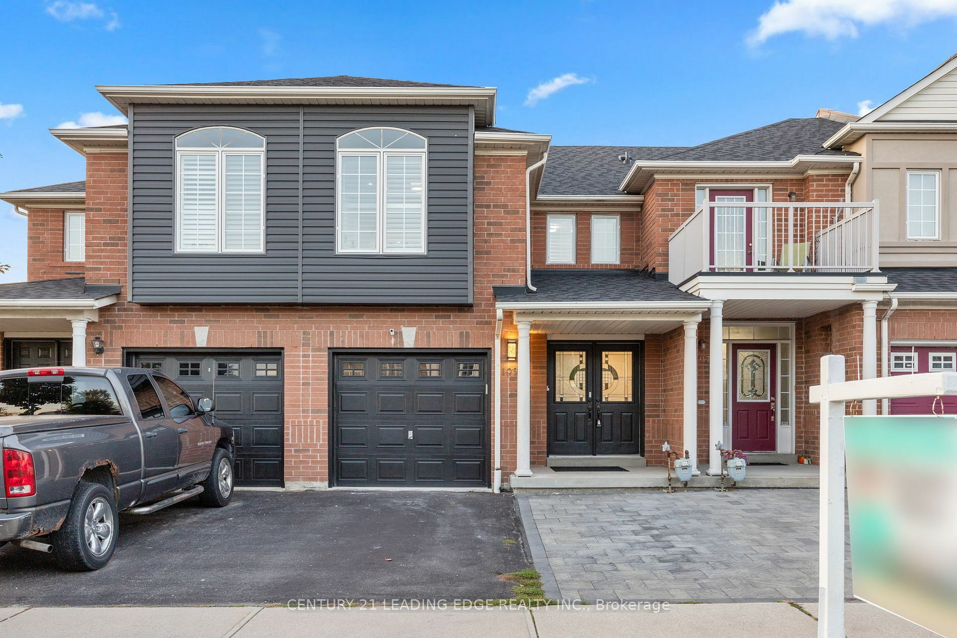 Property Photo:  109 Angier Cres  ON L1S 7R4 