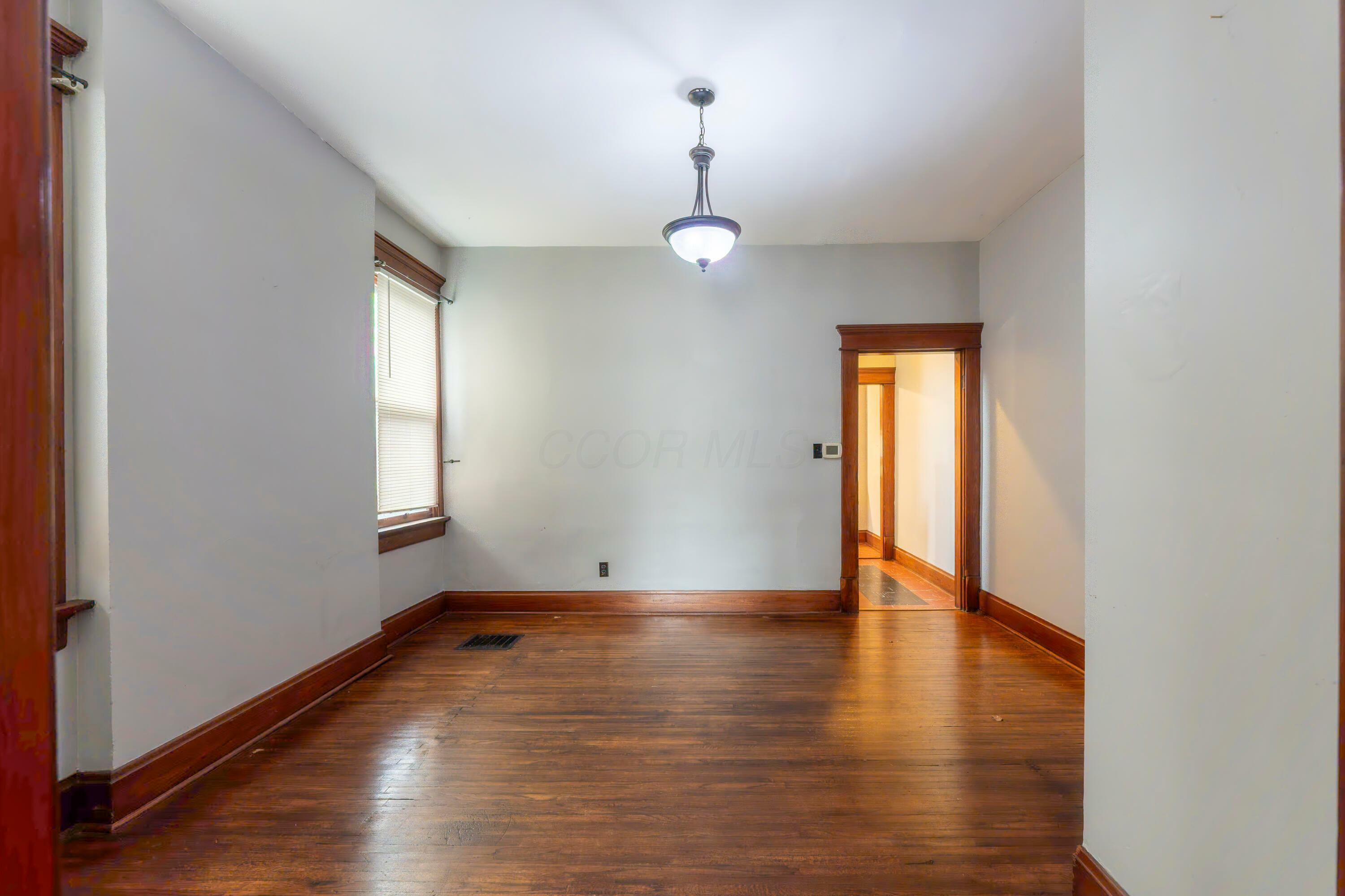 Property Photo:  1437 S High Street  OH 43207 