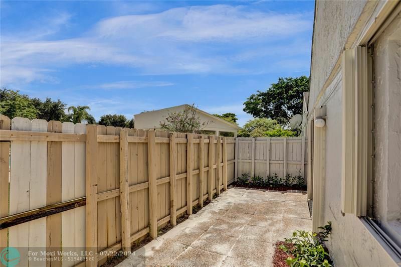 Property Photo:  8638 Bridle Path Ct 203  FL 33328 