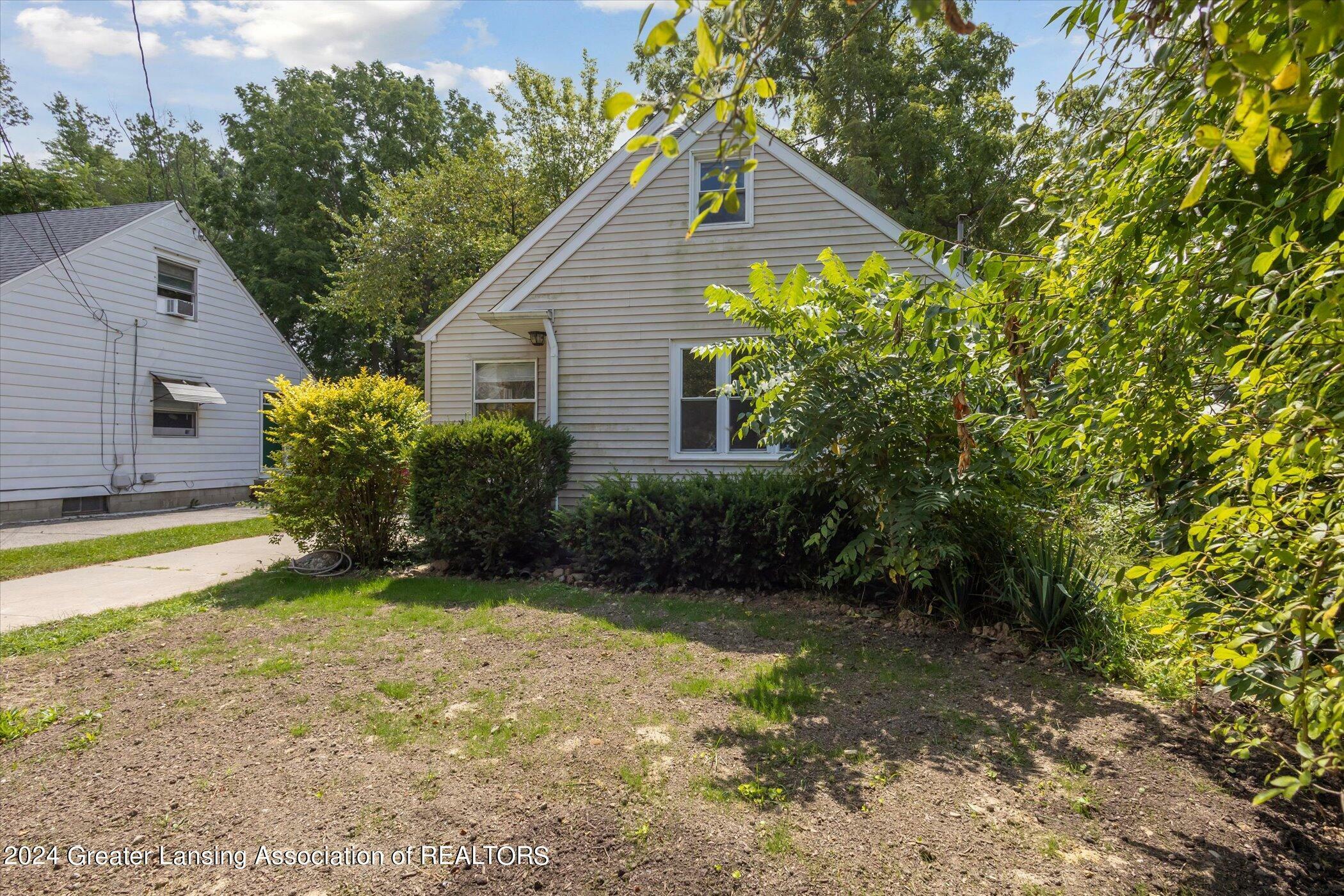 Property Photo:  1530 Snyder Road  MI 48823 