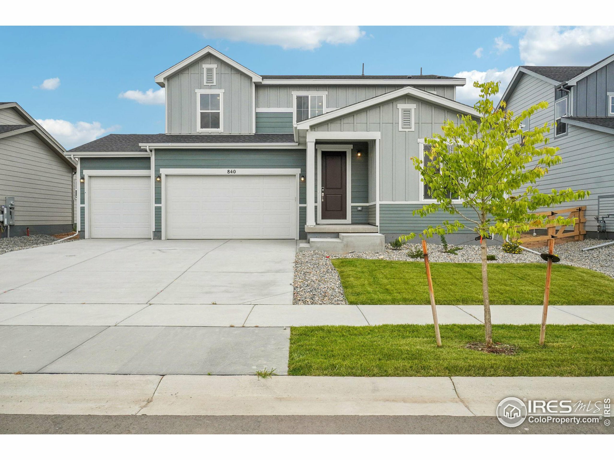 Property Photo:  840 Hummocky Way  CO 80550 