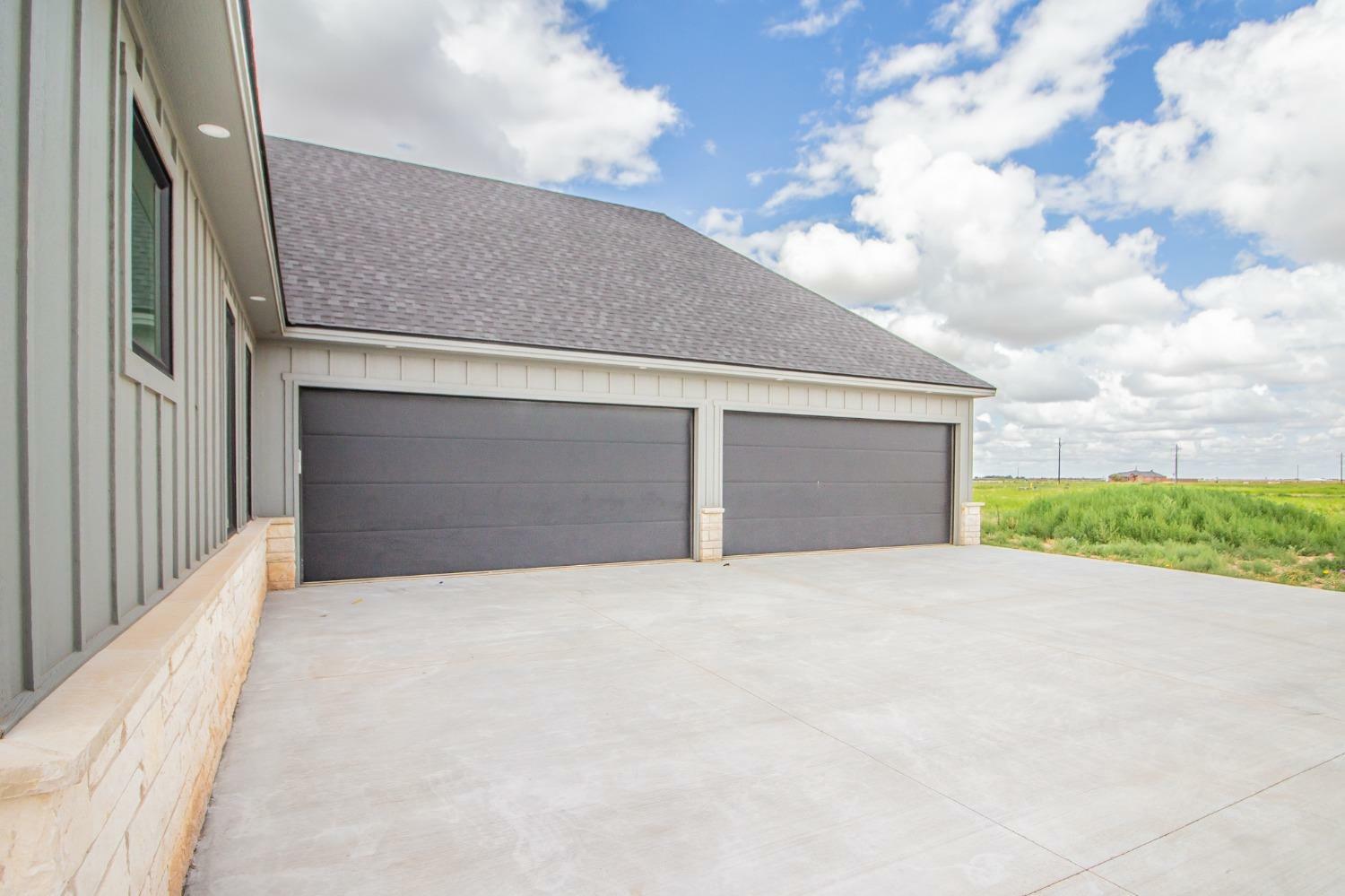 Property Photo:  17805 County Road 1520  TX 79382 