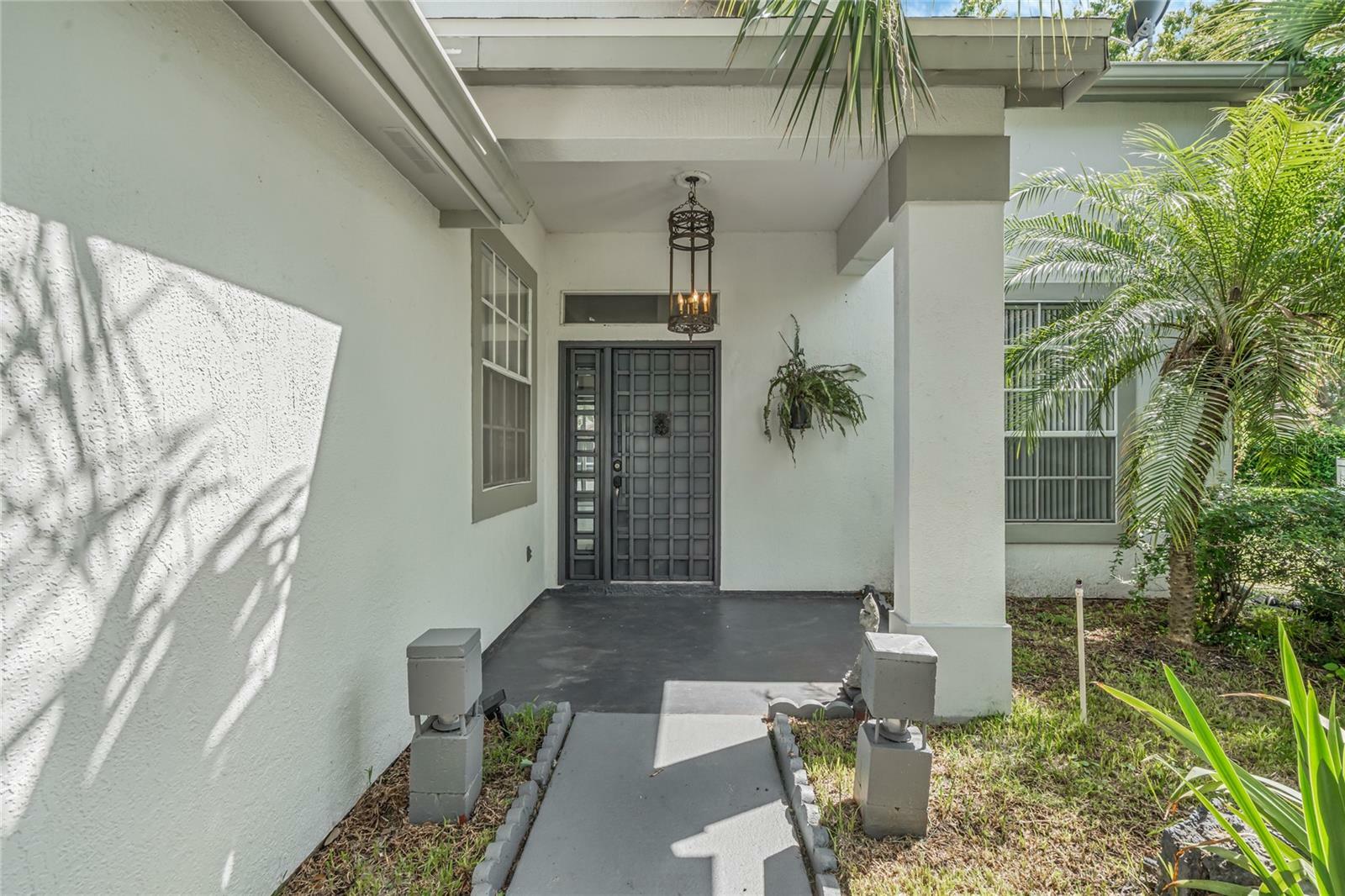 Property Photo:  1449 Finsbury Court  FL 32746 