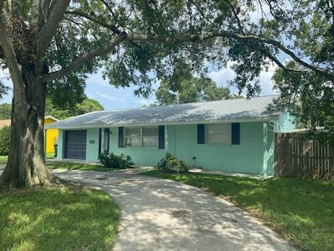 6483 25th Street N  Saint Petersburg FL 33702 photo