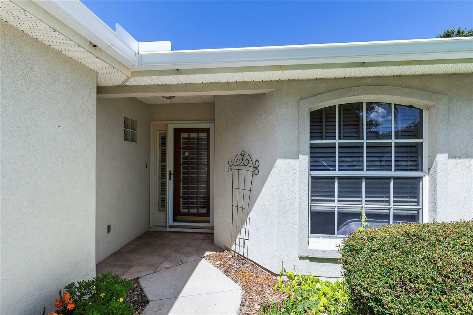 Property Photo:  501 Juniper Way  FL 32778 