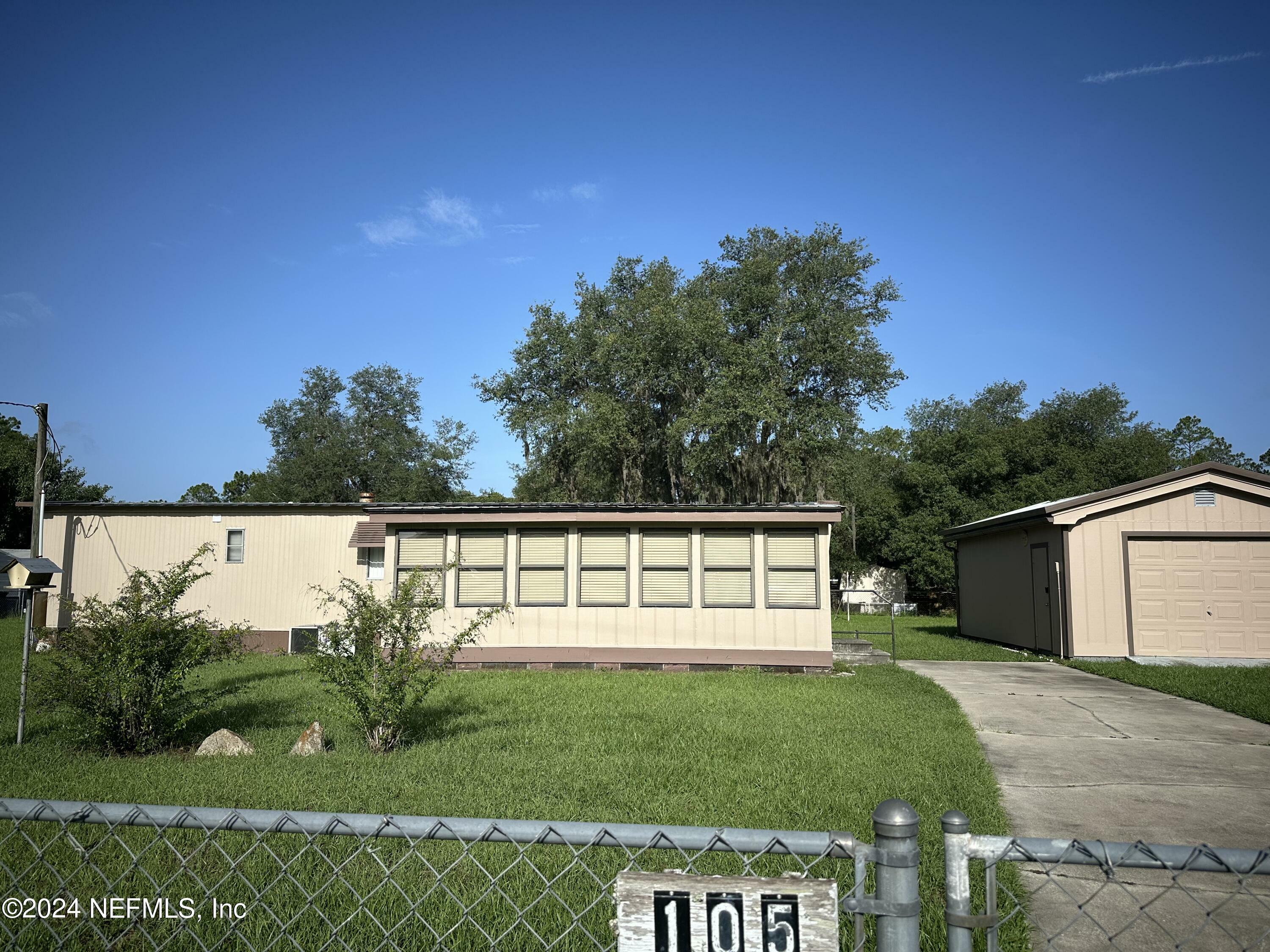 Property Photo:  105 Cherokee Avenue  FL 32148 