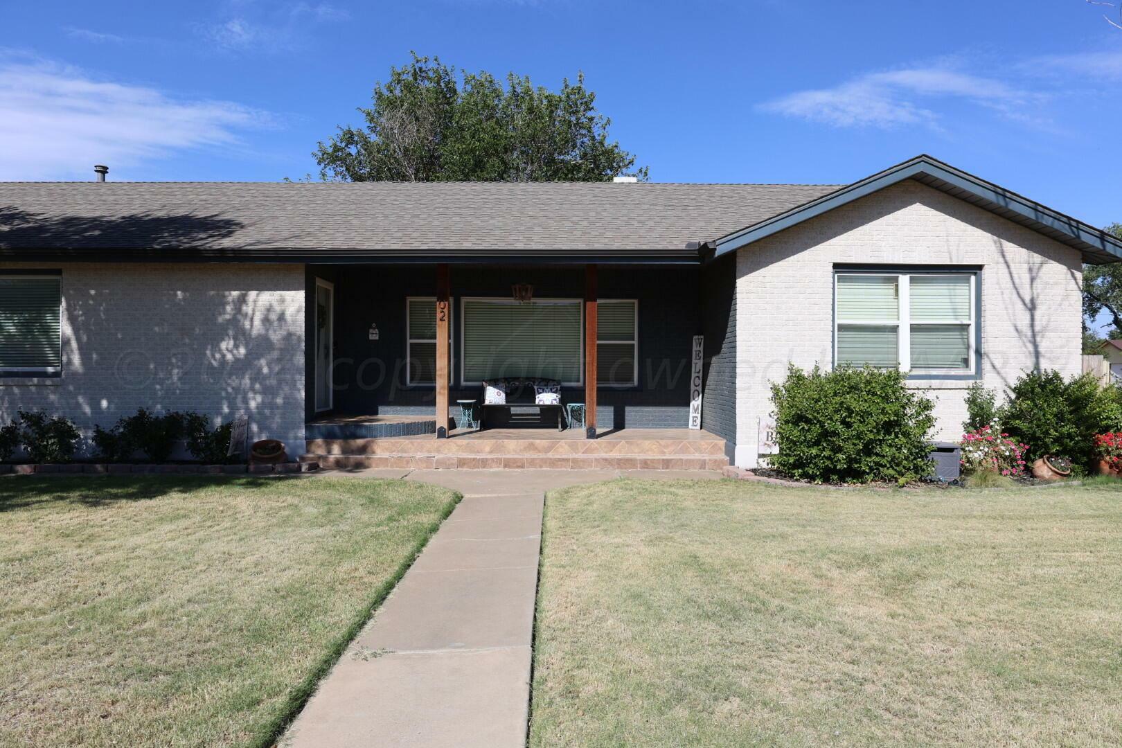 Property Photo:  602 N Main Street  TX 79084 