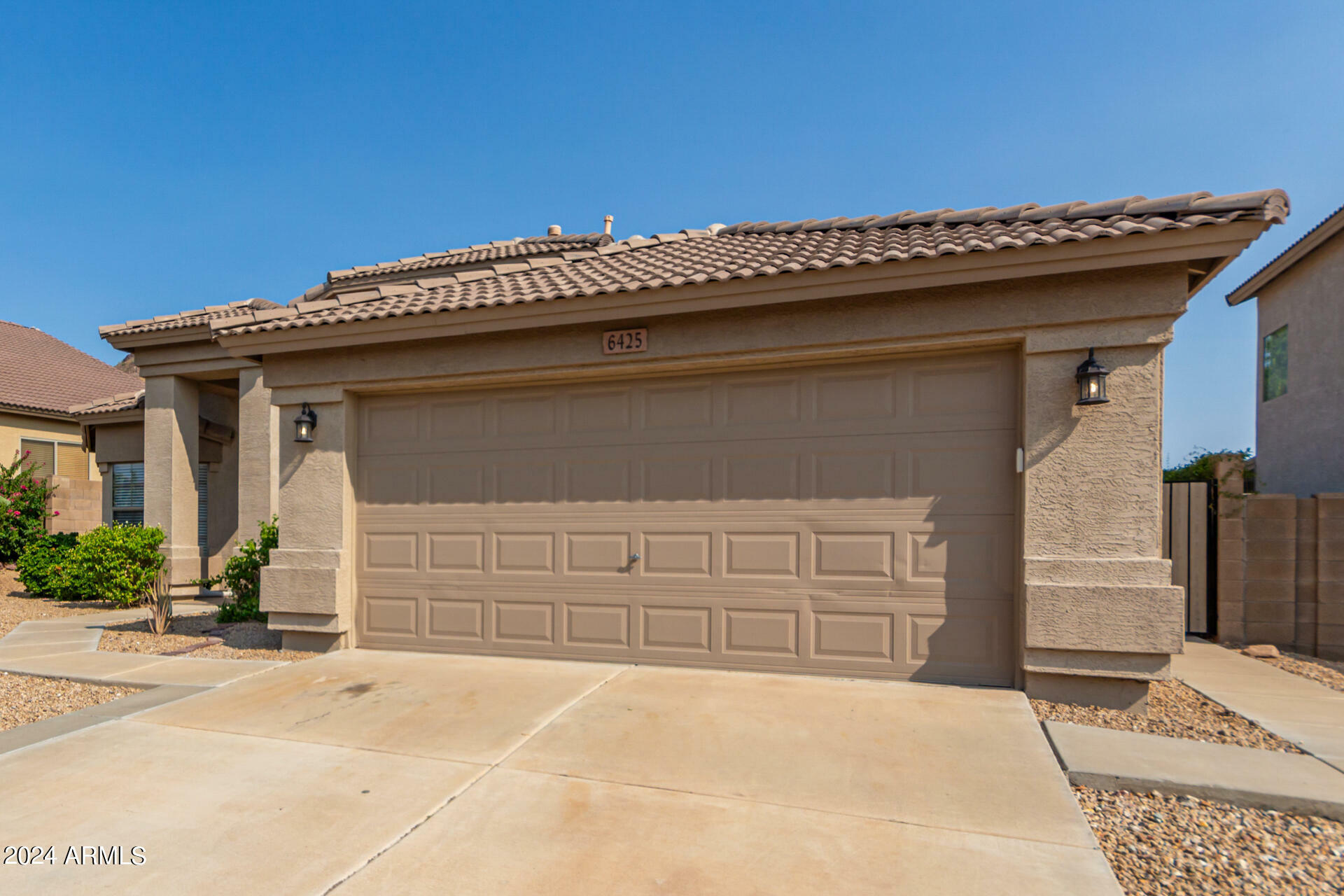 Property Photo:  6425 W Briles Road  AZ 85083 