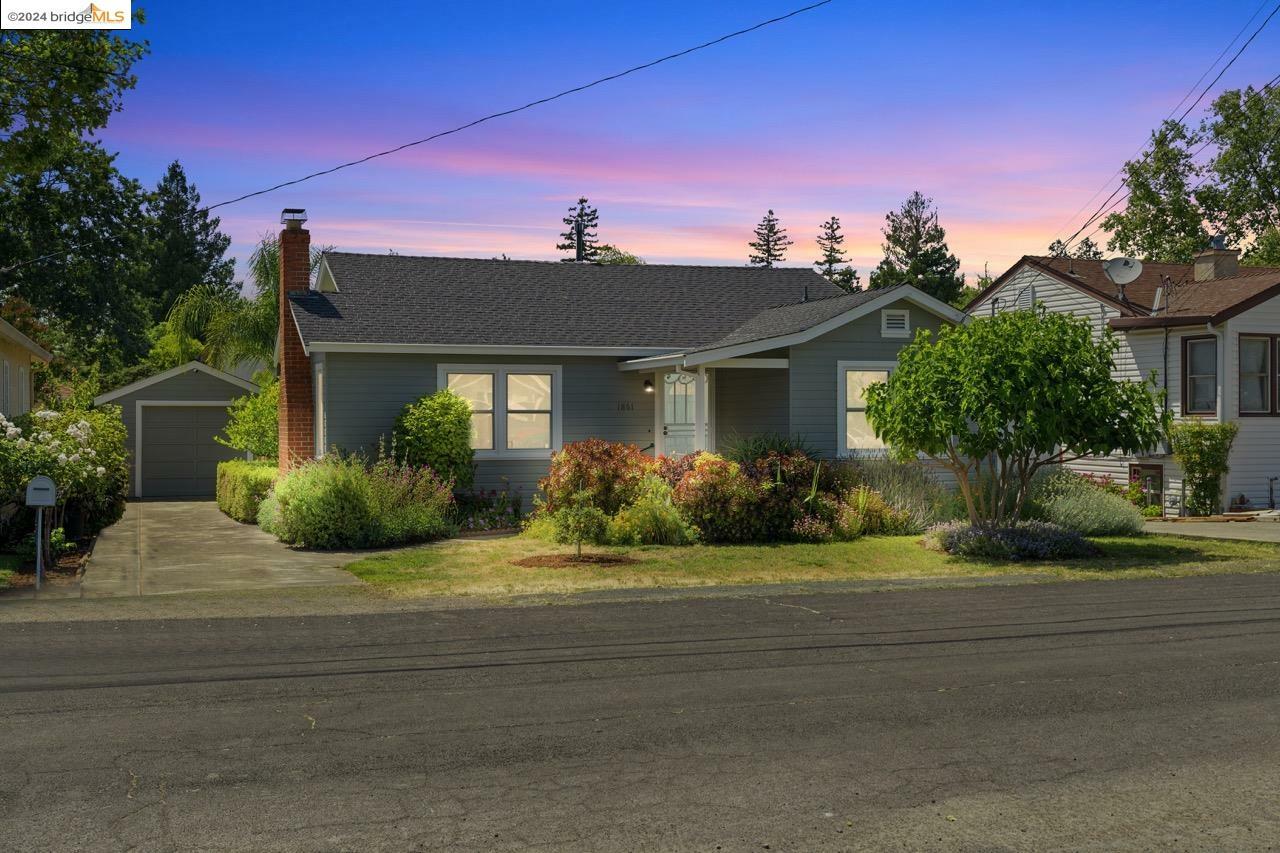 Property Photo:  1861 N 5th St.  CA 94519 