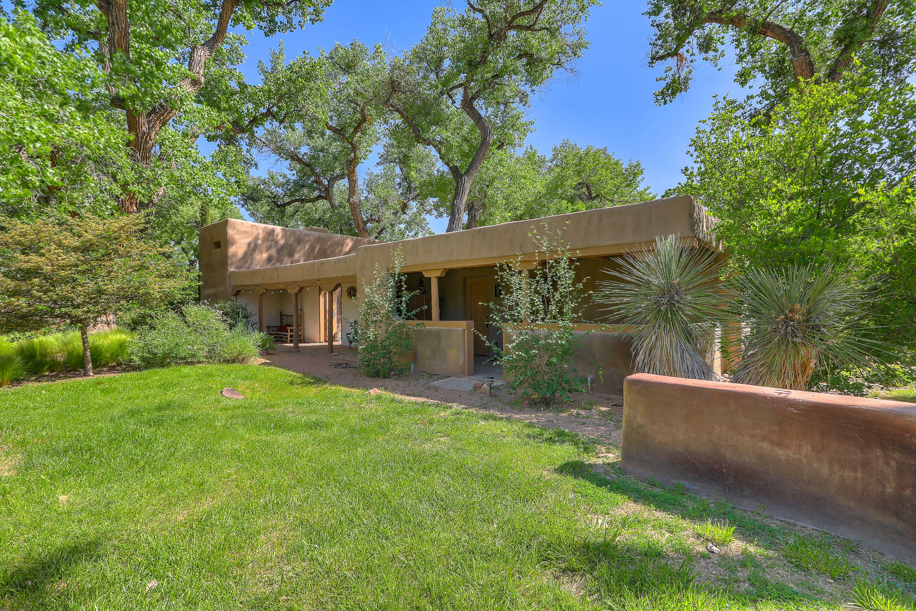 Property Photo:  672 Dixon Road  NM 87048 