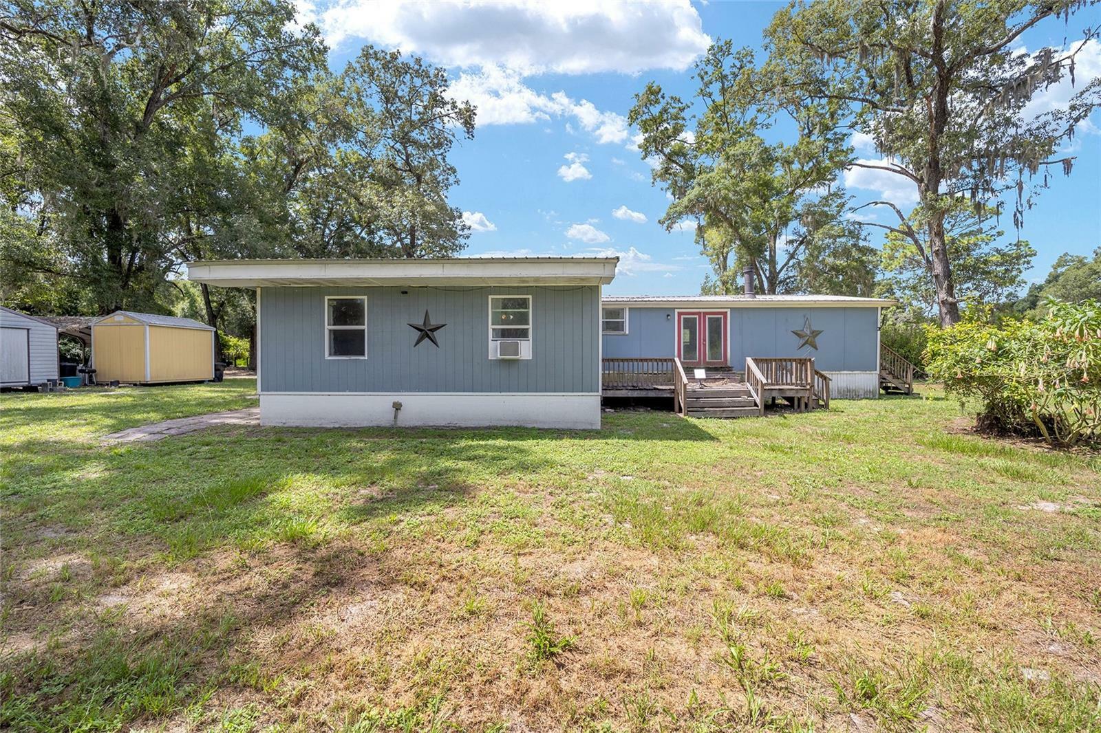 Property Photo:  8503 SW 152nd Avenue  FL 32618 