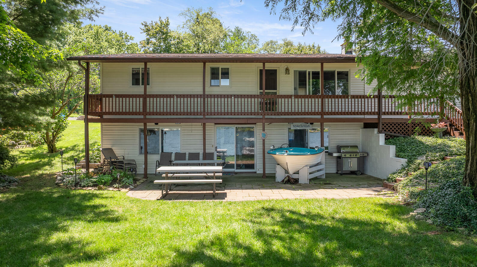 Property Photo:  11930 Bunday Drive  MI 49249 