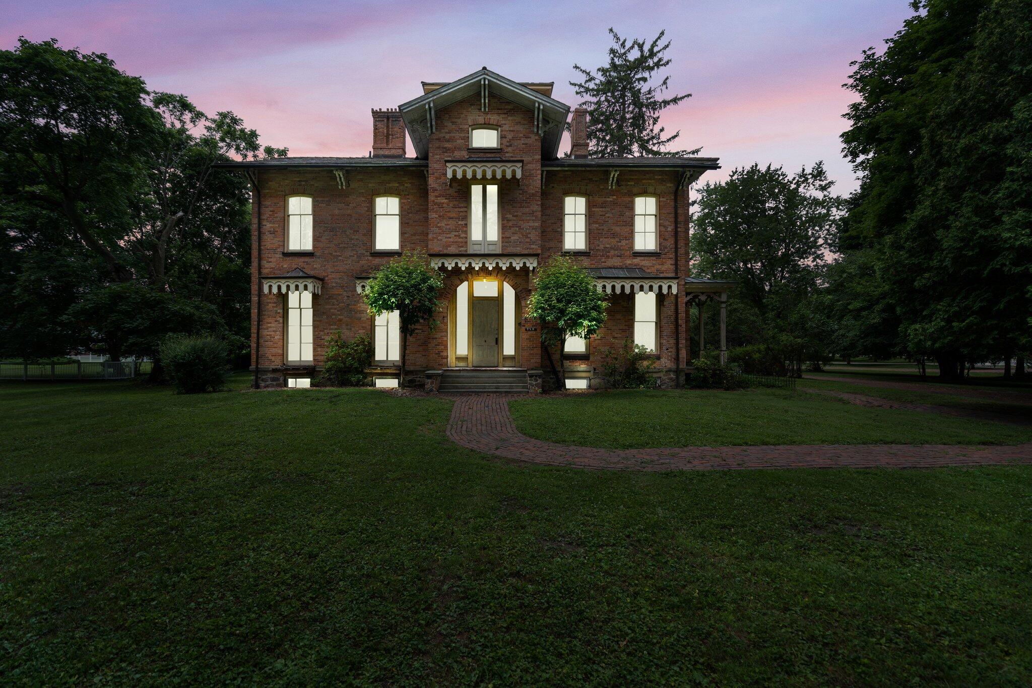 Property Photo:  710 W Chicago Boulevard  MI 49286 