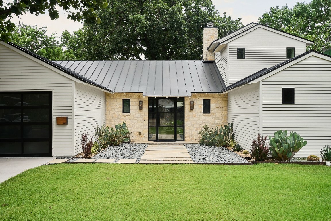 Property Photo:  1812 Dexter Street  TX 78704 