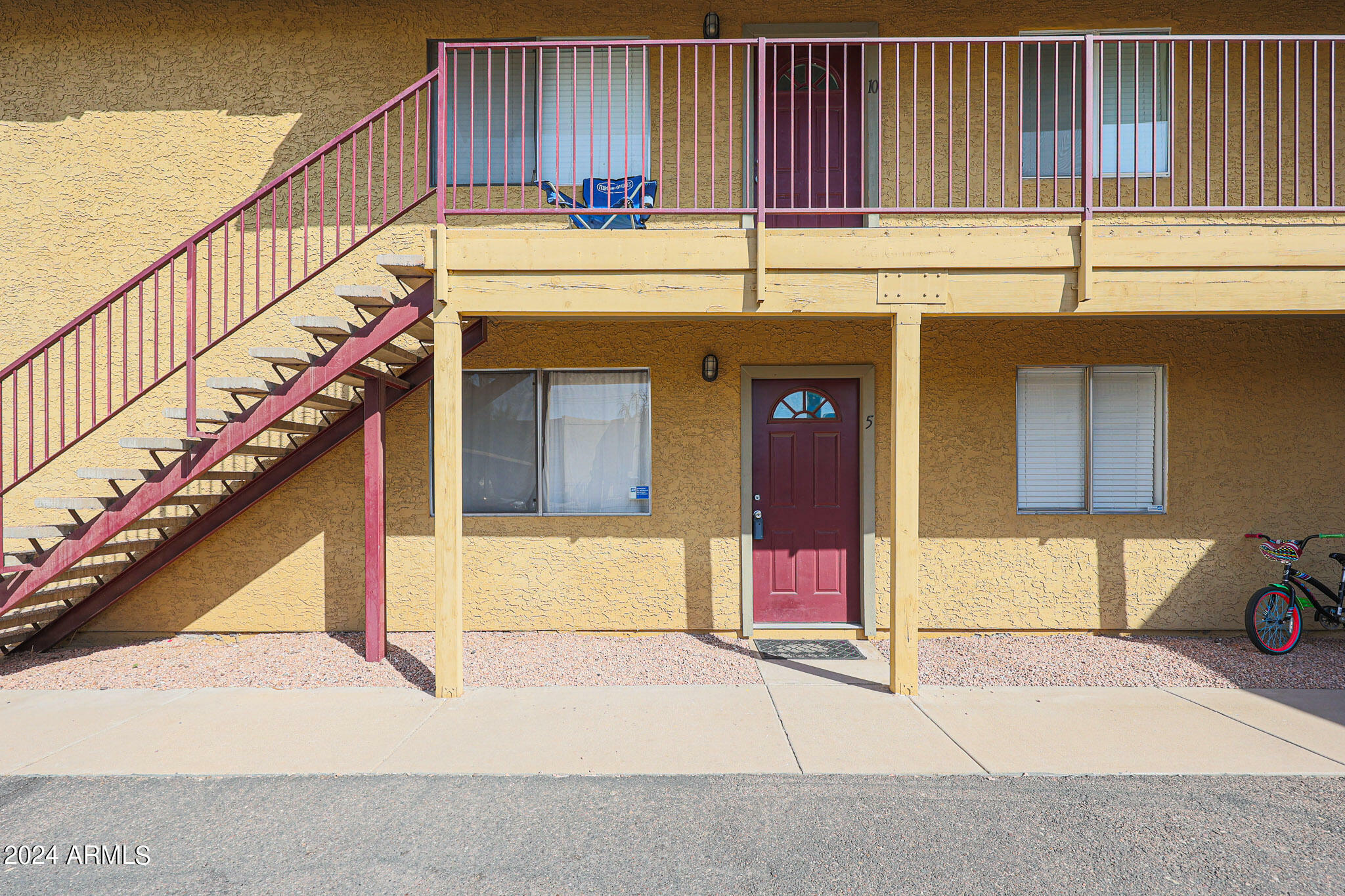 Property Photo:  234 E Ruth Avenue 5  AZ 85020 