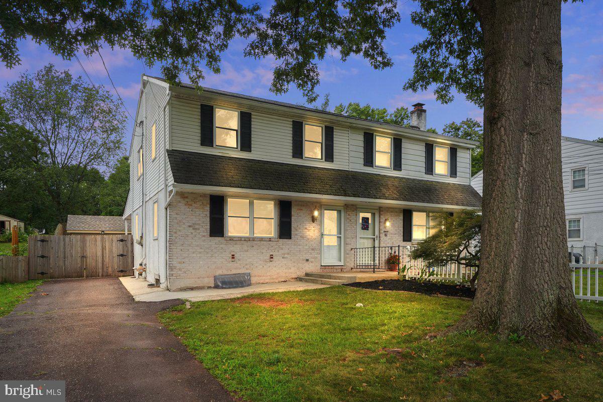 Property Photo:  669 S 5th Avenue  PA 19468 