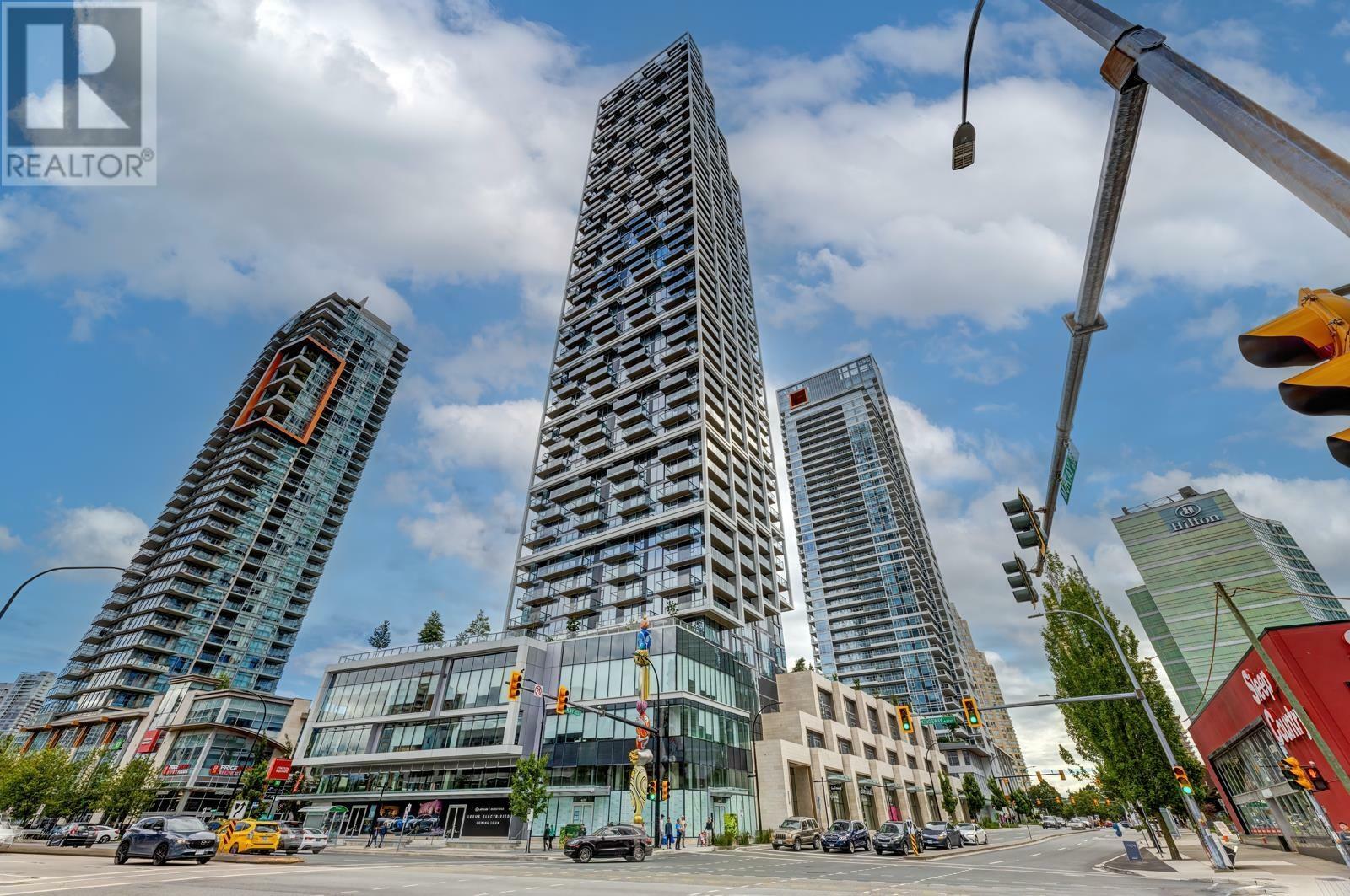 Property Photo:  6000 McKay Avenue 2503  BC V5H 0K2 