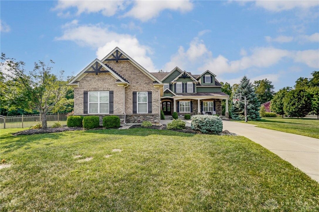 Property Photo:  69 Shadow Leaf Drive  OH 45066 