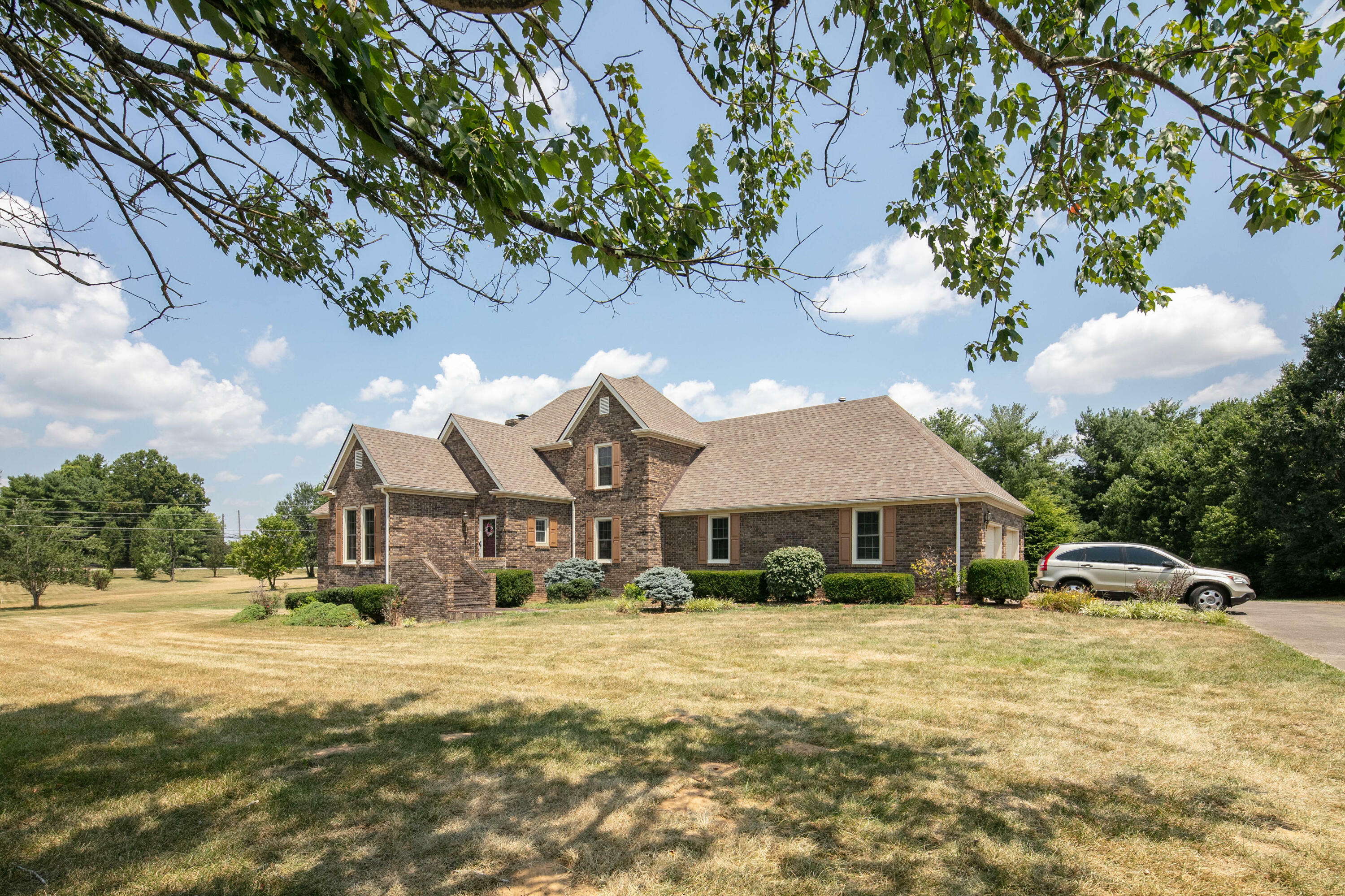 Property Photo: 105 Susan Way Drive KY 40475