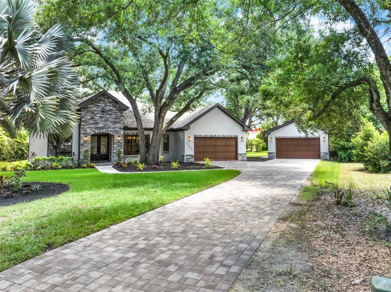 Property Photo:  3006 S Emerson Street  FL 33629 