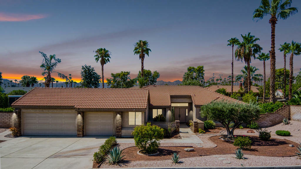 Property Photo:  73435 Desert Rose Drive  CA 92260 