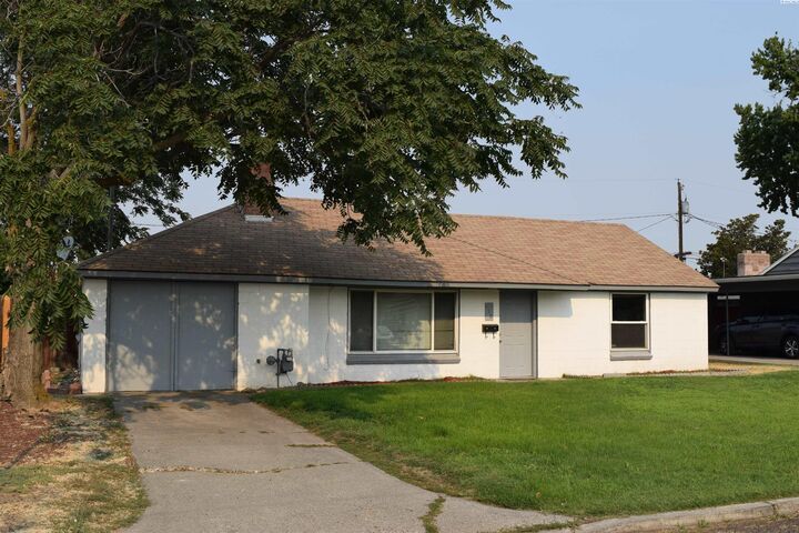 810 S Hartford St.  Kennewick WA 99336 photo