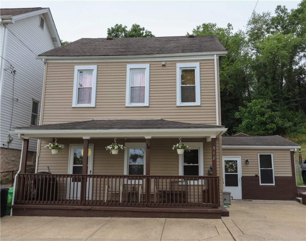 Property Photo:  508 Chestnut Street  PA 15644 