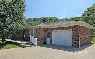 Property Photo:  204 Glen Drive  OH 45631 