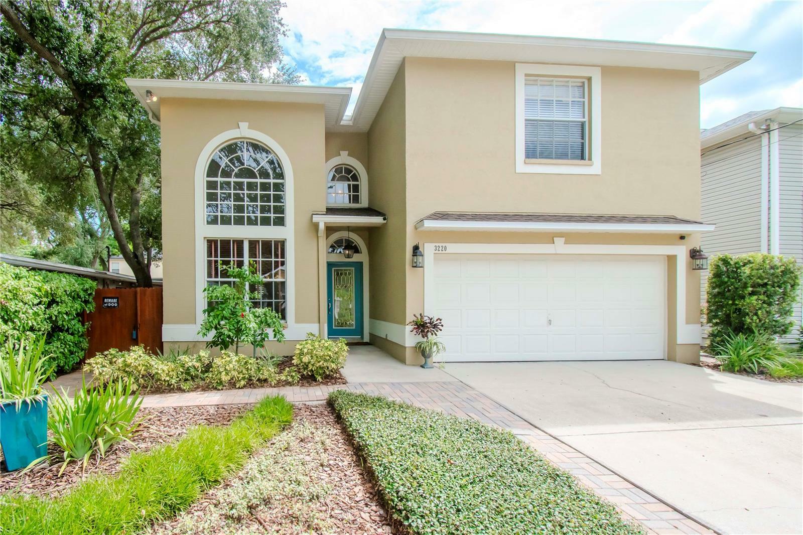 Property Photo:  3220 W Oakellar Avenue  FL 33611 