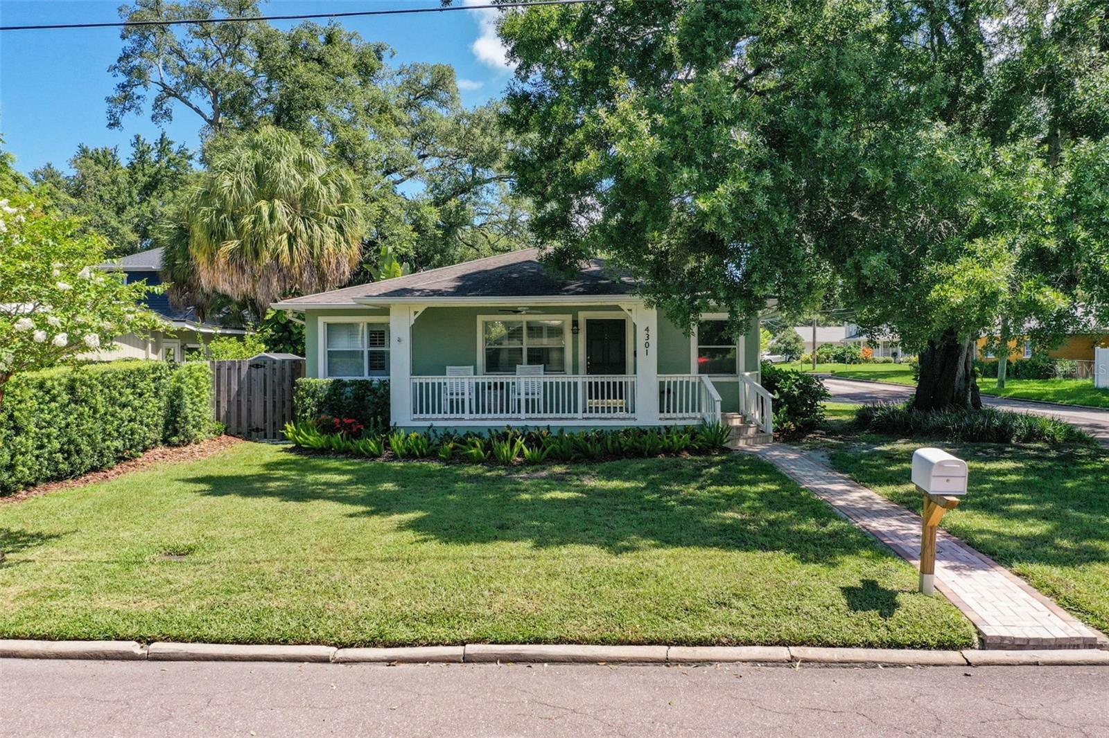 Property Photo:  4301 W Tacon Street  FL 33629 