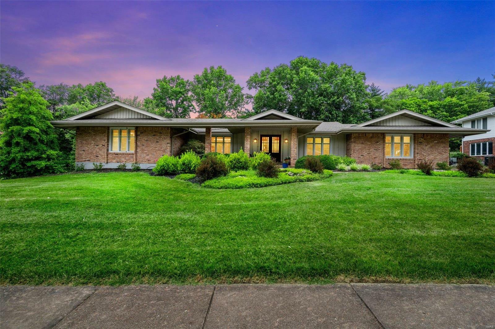 Property Photo:  1641 Lochcrest Drive  MO 63017 