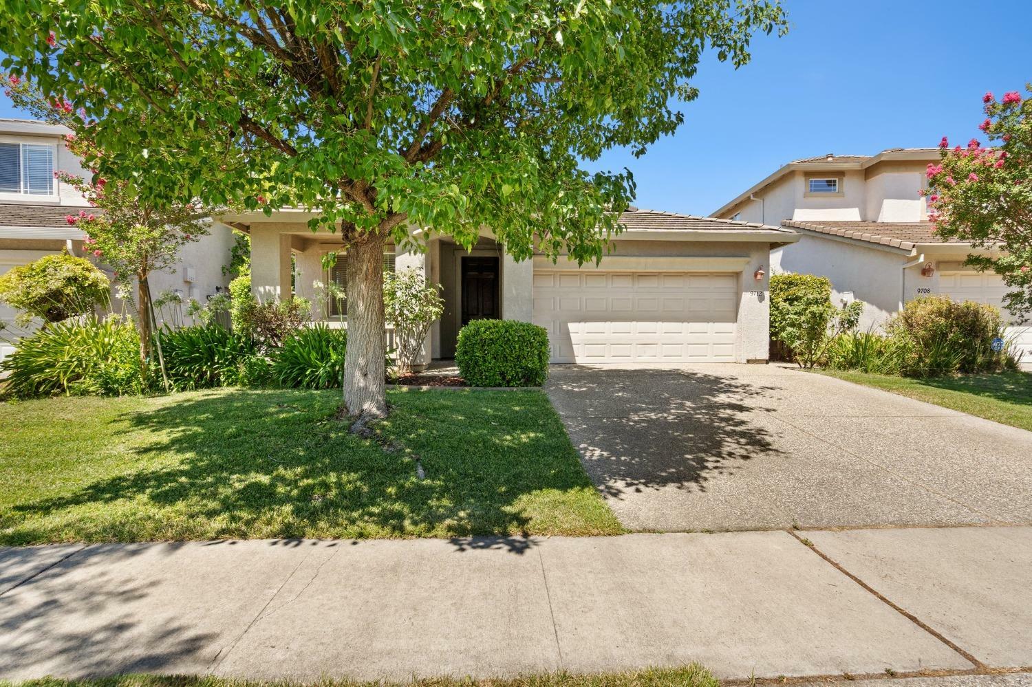 Property Photo:  9712 Club Park Drive  CA 95757 