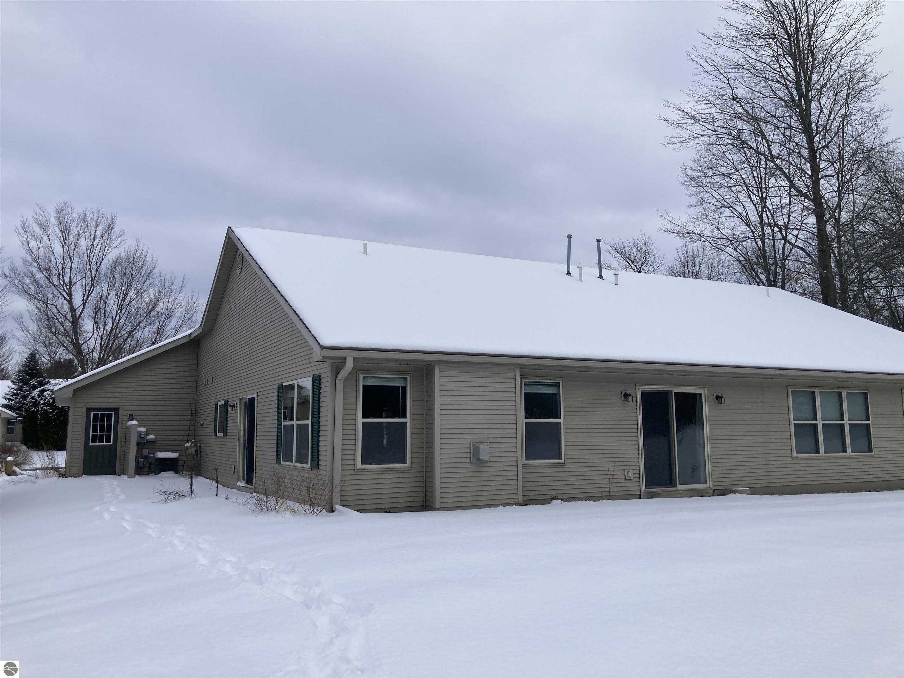 Property Photo:  1268 Terra Road  MI 49686-9005 