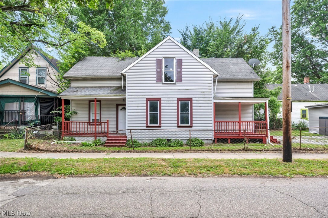 Property Photo:  6112 Kenyon Avenue  OH 44105 