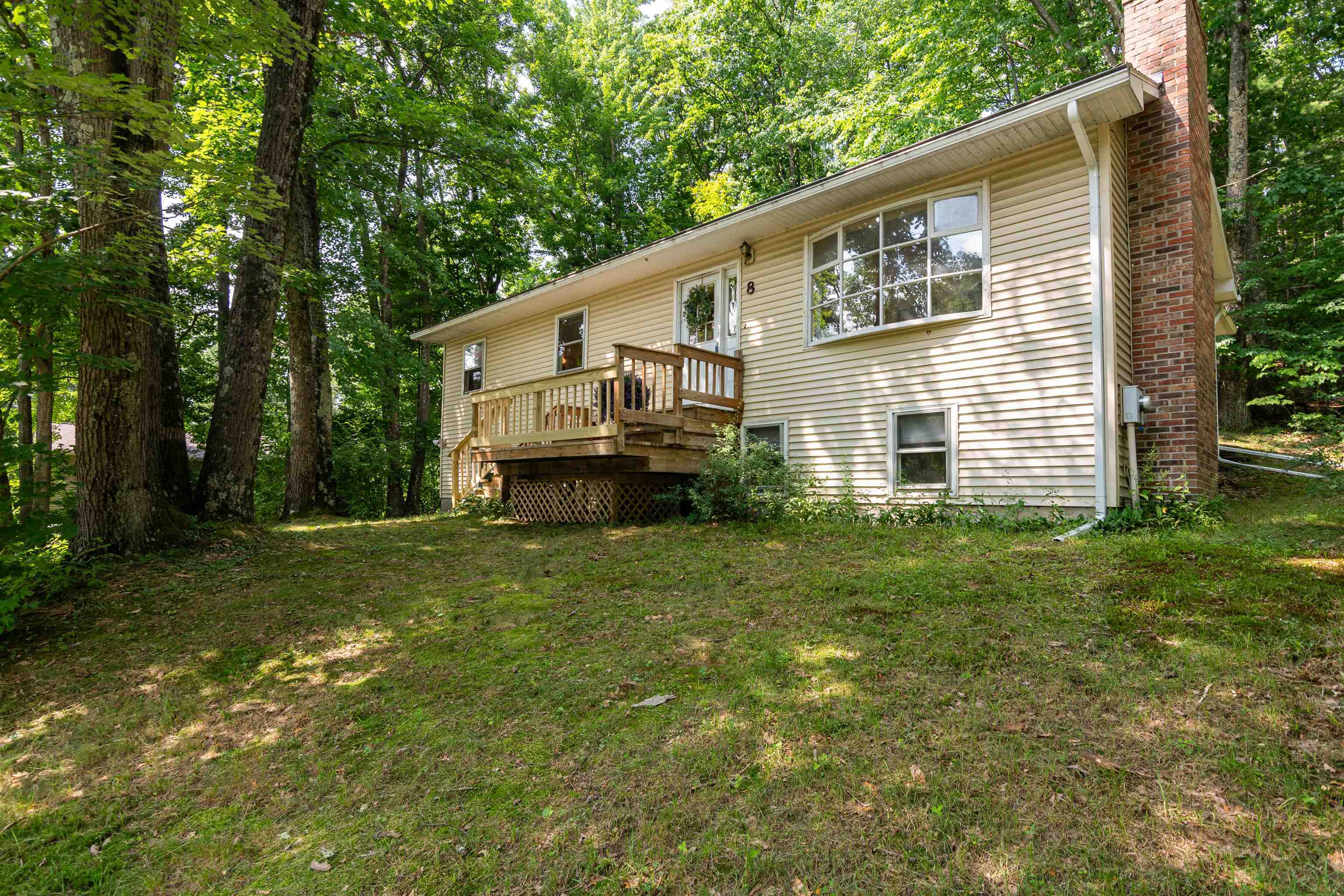 Property Photo:  8 Alderbrook Road  VT 05452 