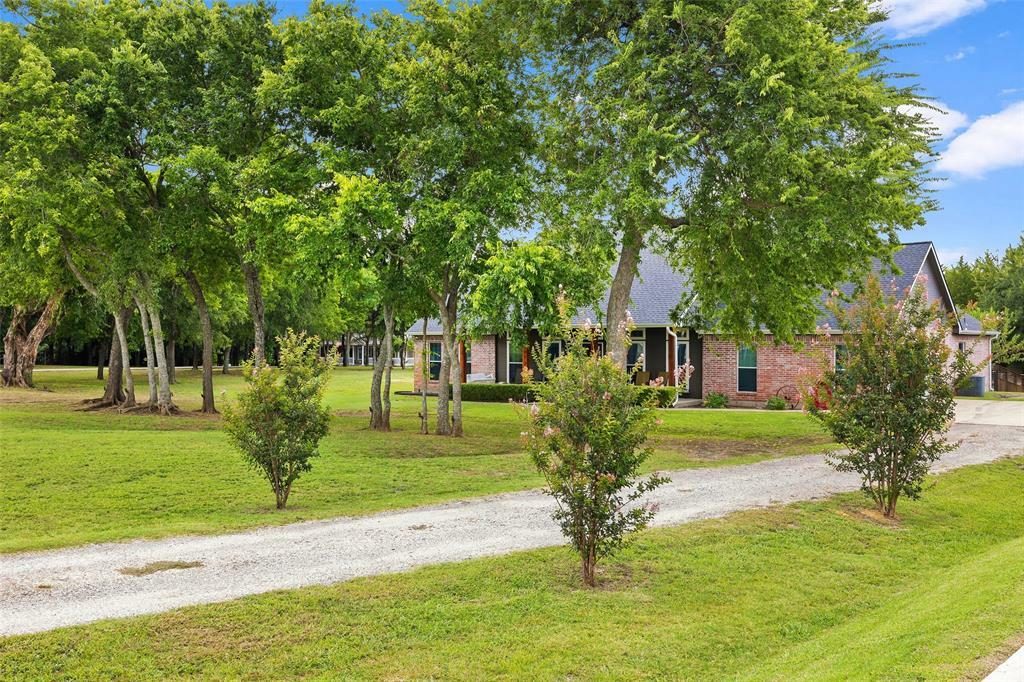 Property Photo:  368 Pecan Hollow Circle  TX 75409 