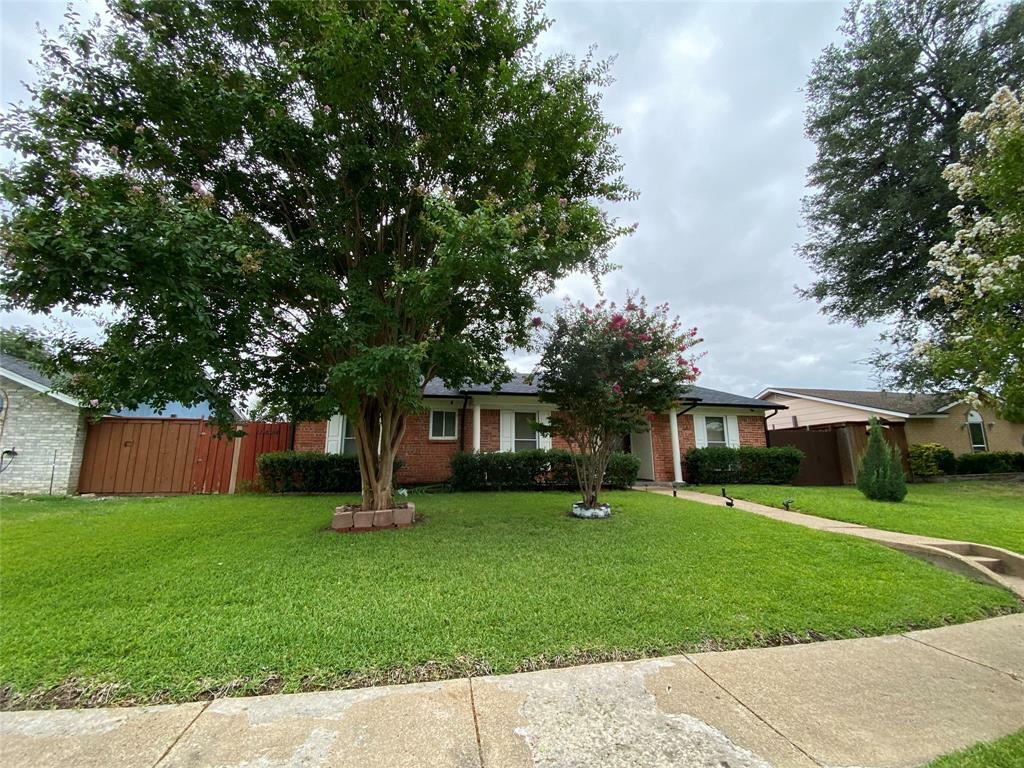 Property Photo:  1906 Travis Street  TX 75042 