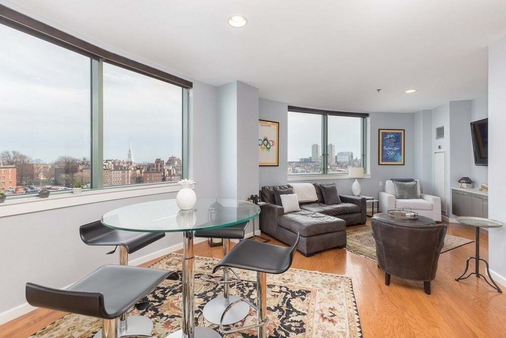 Property Photo: 234 Causeway 711 MA 02114