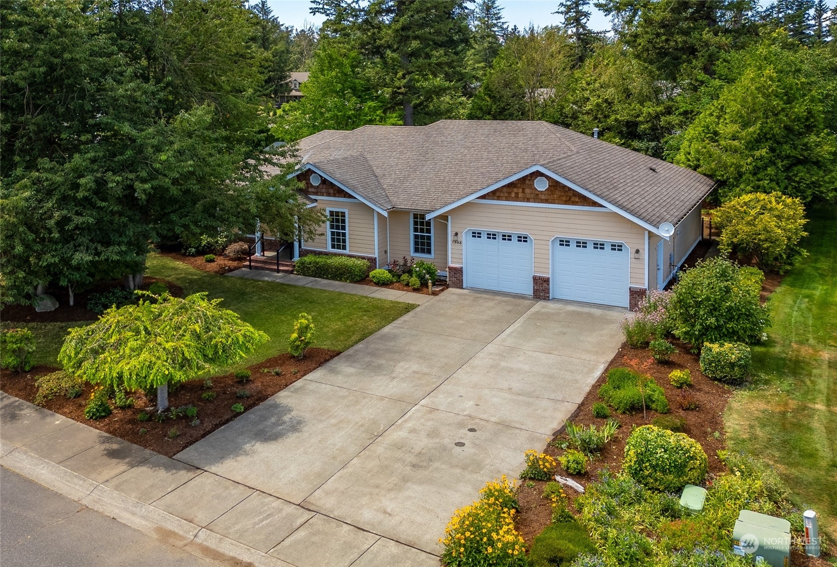 Property Photo:  1303 Birchwood Drive  WA 98247 