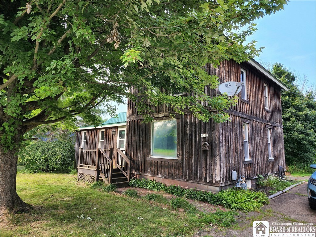 Property Photo:  4258 W Lake Road  NY 14757 