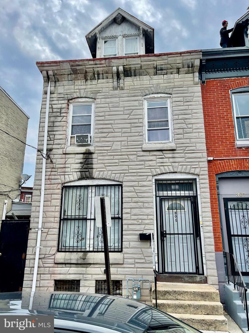 Property Photo:  305 S 8th Street  PA 19602 