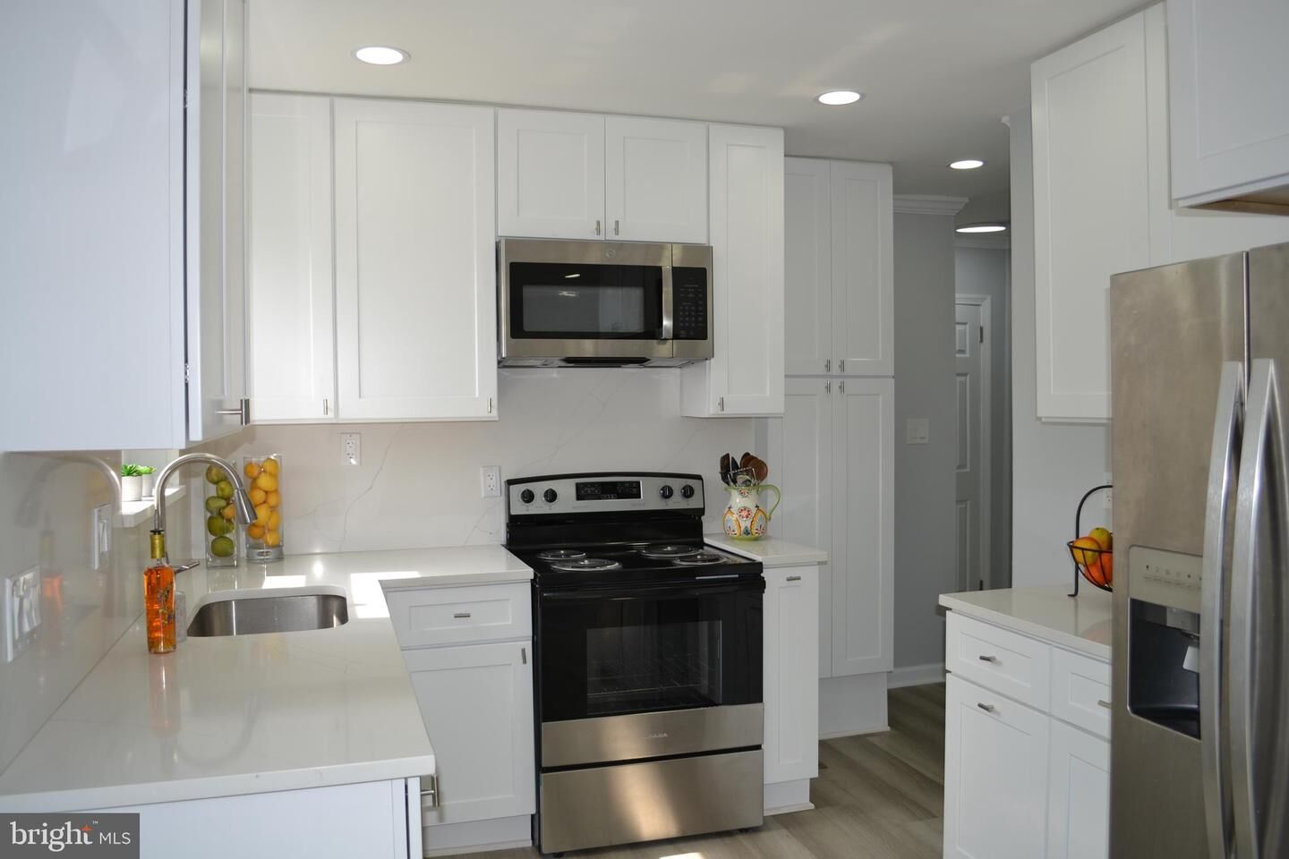 Property Photo: 2700 Ross Road MD 20815